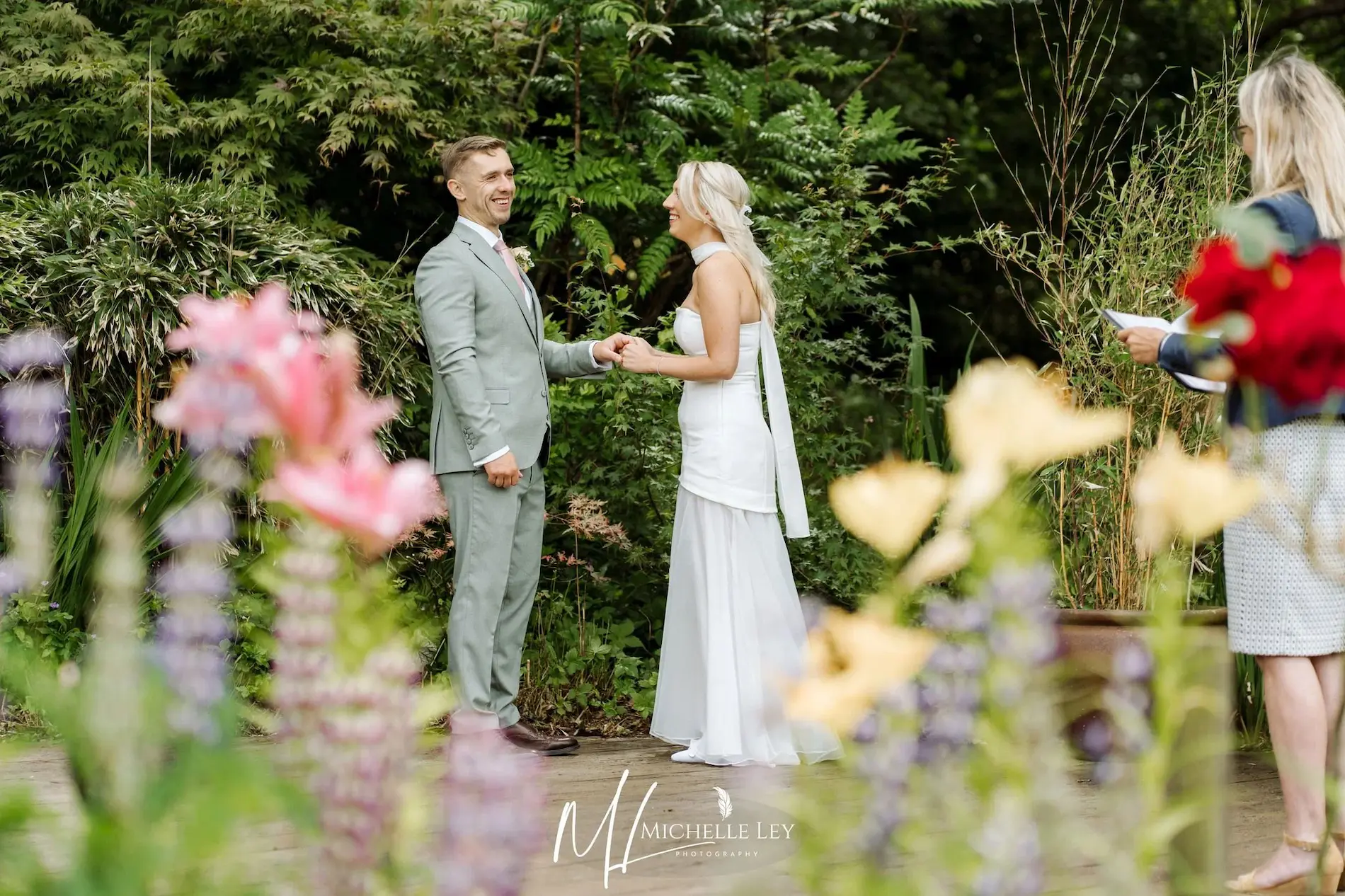 Intimate elopement ceremony in the Summerhouse at Millbrook Estate